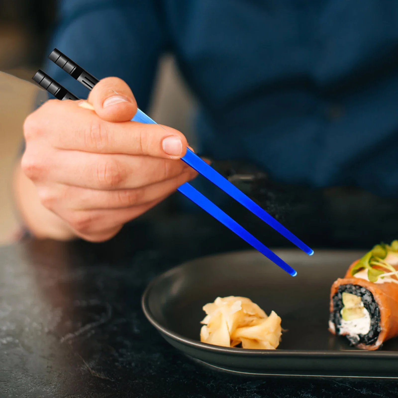 LED Luminous Chopsticks, Light Up Dinning Party Tableware, Multicolor Kitchen Accessories, LED Stick Kitchenware Idea blue