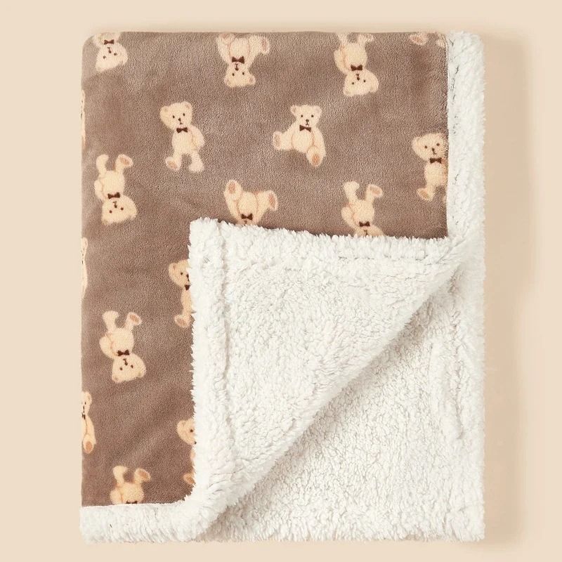 Ultimate Winter Baby Swaddle Wrap Ultra Warm Lamb Fleece & Flannel Quilt For Newborns beige Bear