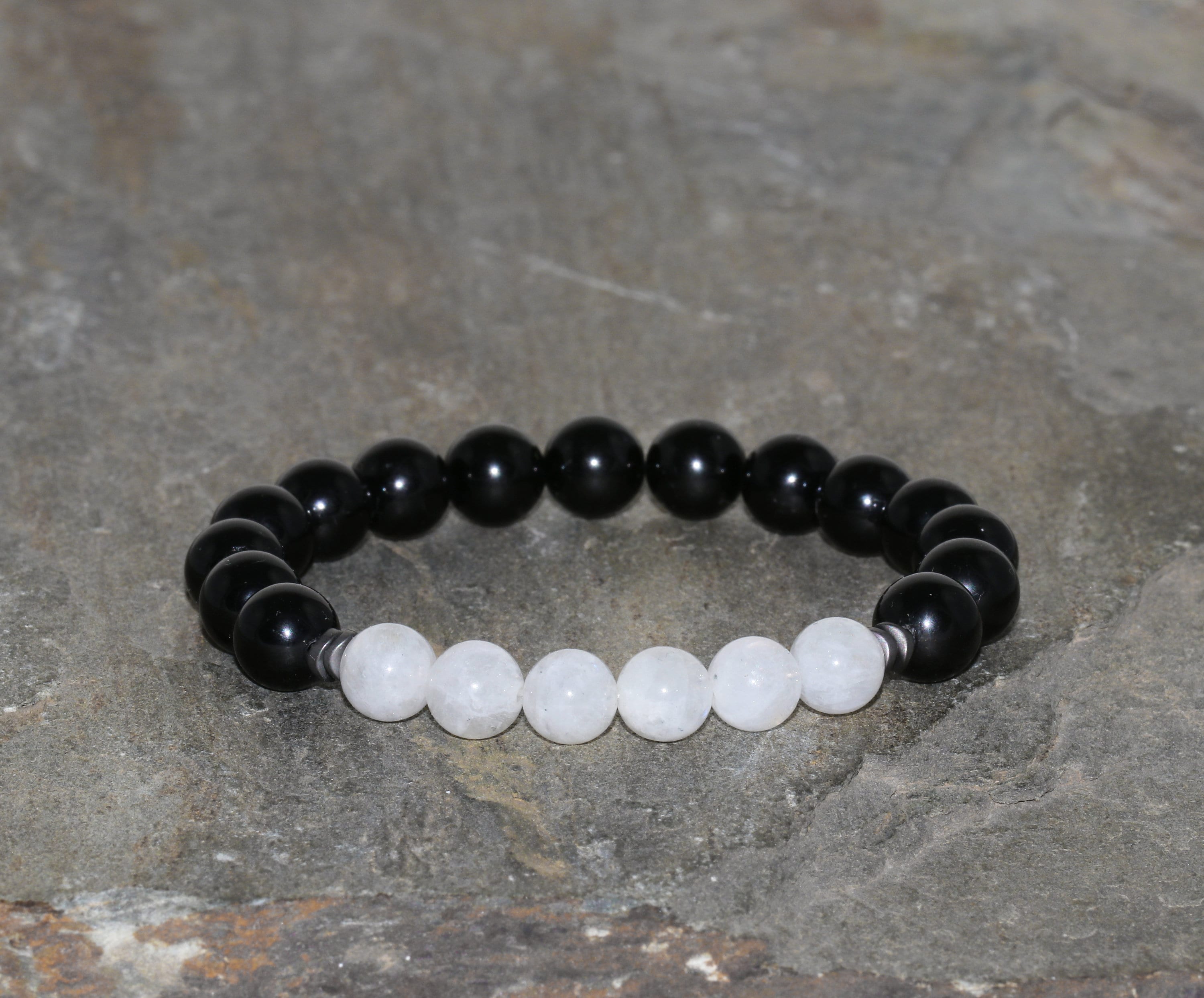Bracciale con perline di pietra di luna e tormalina nera Bracciale unisex con perline rotonde di pietra di luna autentica da 7 mm e tormalina nera da