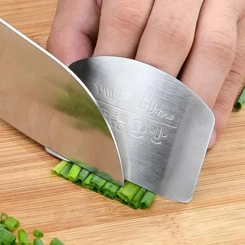 1 Stück 304 Edelstahl Fingerschutz, Küchen-Schneidebrett Handschutz, multifunktionaler Handschuh, Fingerschutzabdeckung Image