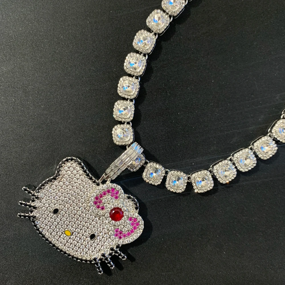 Kawaii Hello Kitty Diamant Halskette, Sanrio Anime Anhänger Halskette, Herren- und Damenmode Accessoires kubanische Kette, exquisit