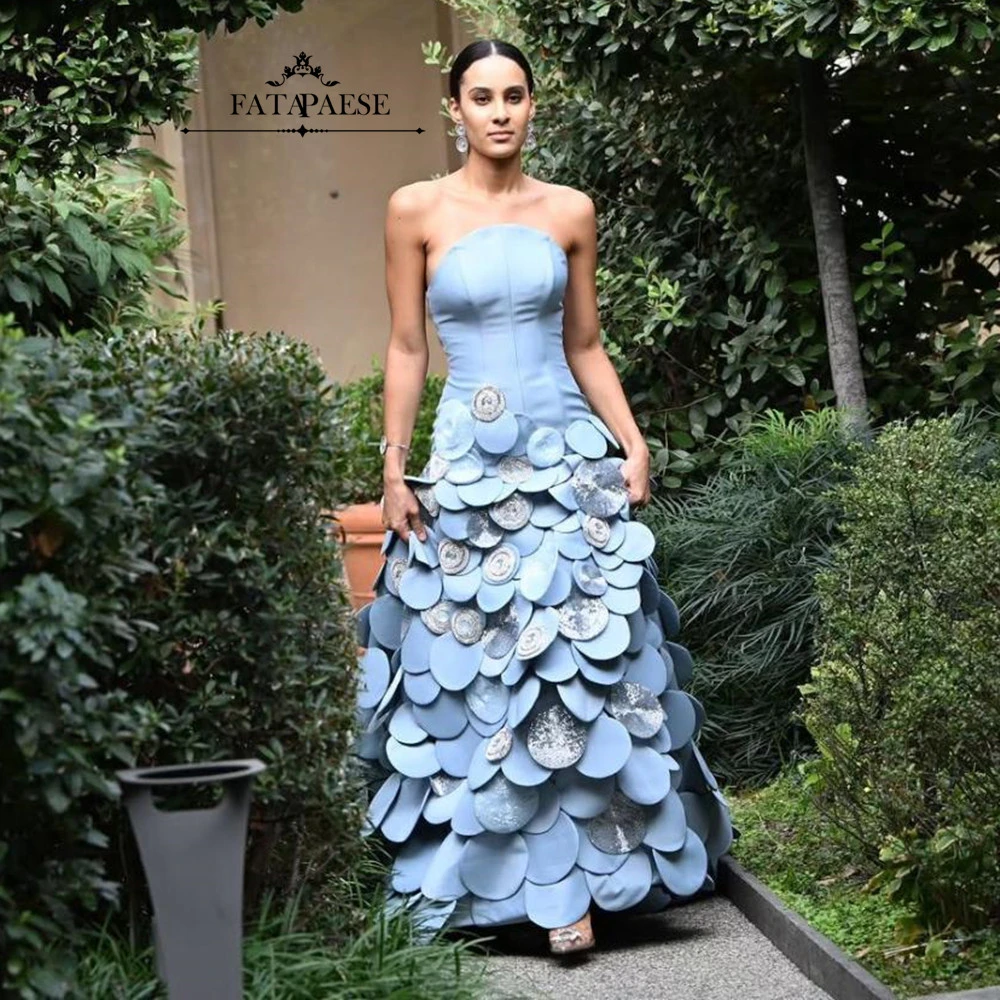 FATAPAESE Maßgeschneiderte arabische Dubai-Luxus-Abendkleider, Perlen, Kreis, abgestuftes Partykleid für Hochzeit, blaue Satin-Abschlussballkleider Image