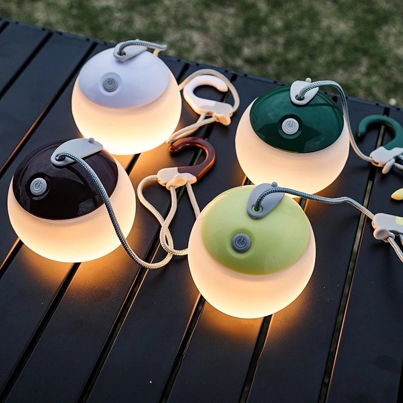 Neue Multifunktionale Retro Camping USB-Lade-LED-Zeltlampe Outdoor Pferdelampe Tragbare Leuchte Silikon-Campinglampe
