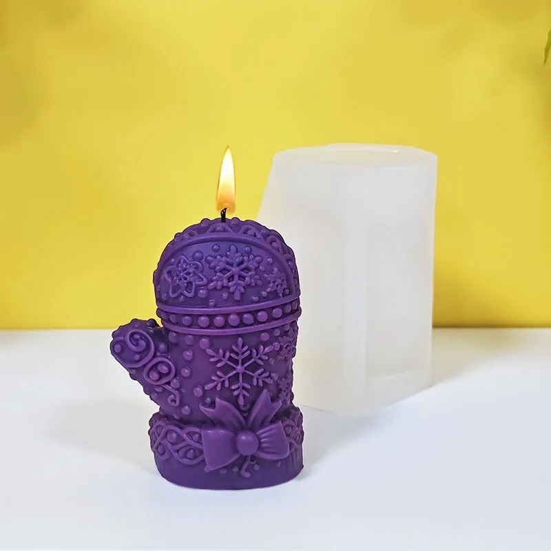 Vintage Geschnitzte Weihnachtshandschuh-Kerzenform aus Silikon DIY Handgemachte Aromatherapie-Wachsform Luxuriöses Feiertagsdekorationswerkzeug Image