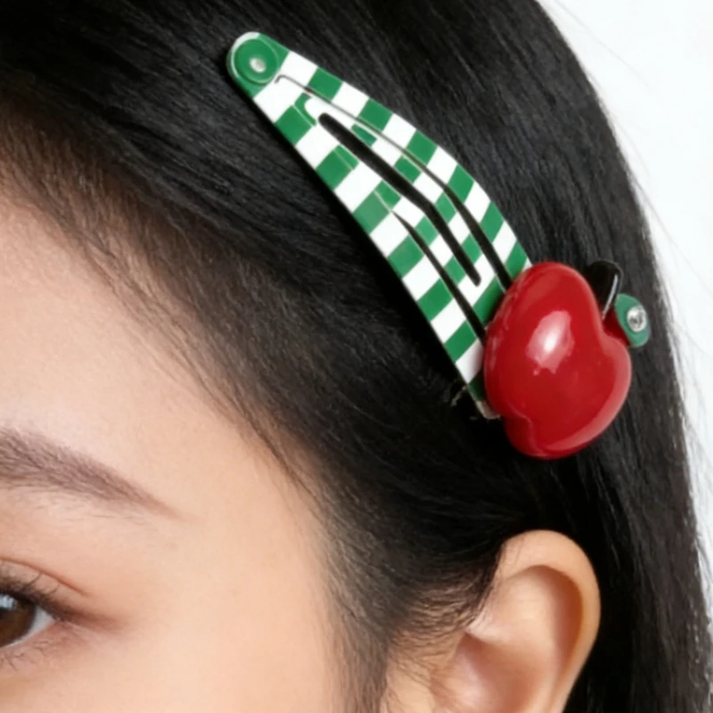 Neue Exquisite Vintage Niedliche Erdbeer-Apfel-Diamant-Haarspange Japanische Süße Cartoon-Haarnadel für Mädchen Liebliche Haaraccessoires