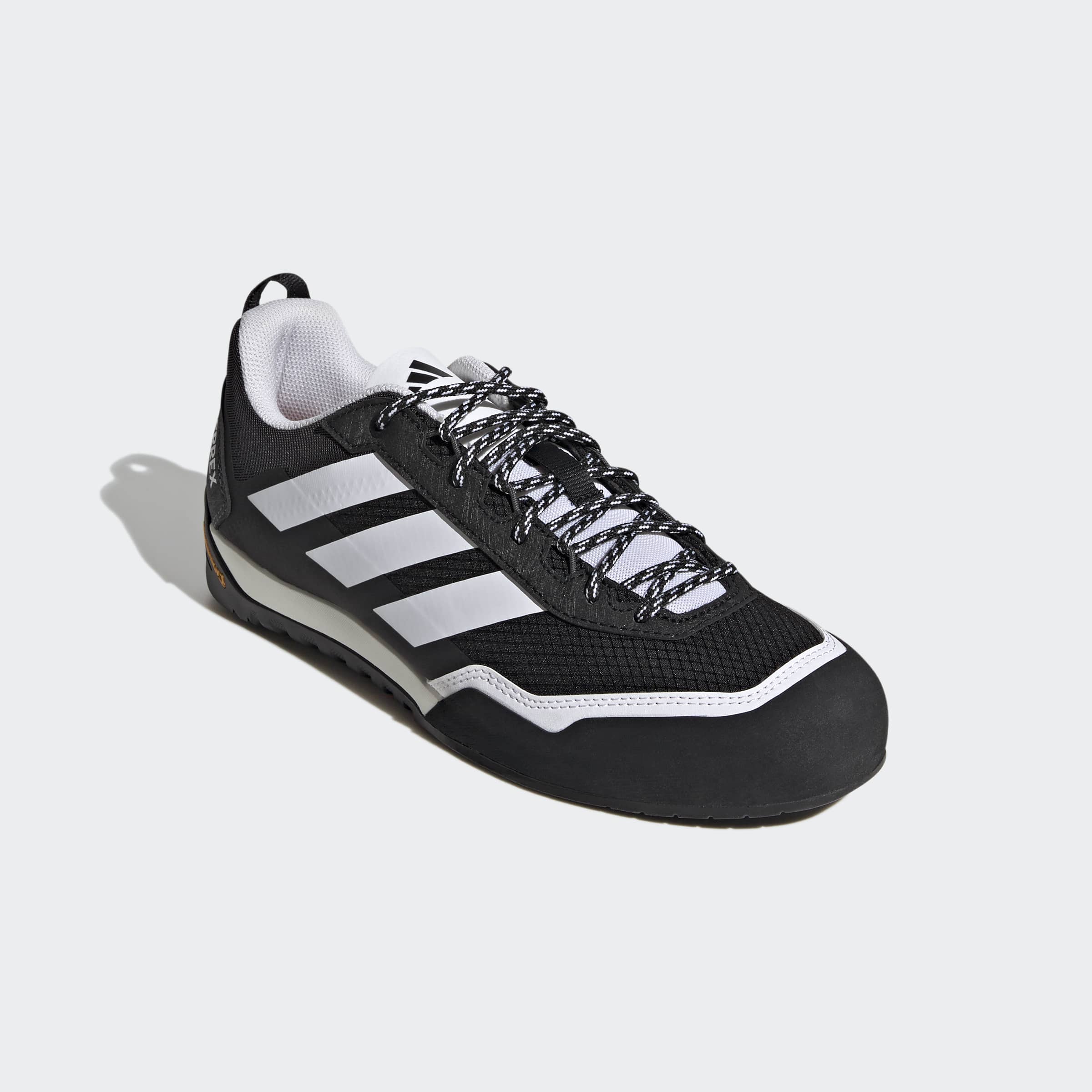 Wanderschuh ADIDAS TERREX "SKYCHASER SOLO ZUSTIEGS", Herren, Gr. 44,5, cschwarz, ftwwht, cschwarz, Gummi, Synthetik, Textil, Schuhe Wanderschuh