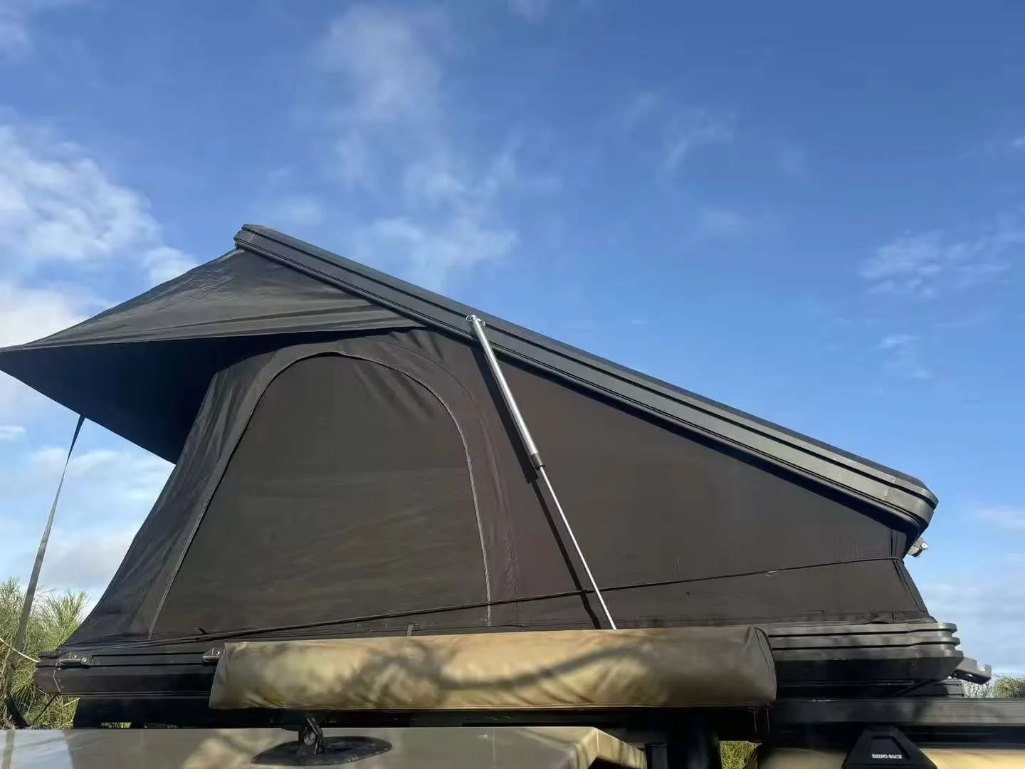 Tenda da tetto leggera con guscio rigido con allegro per tenda da tetto per auto Tenda da tetto per auto da campeggio in alluminio