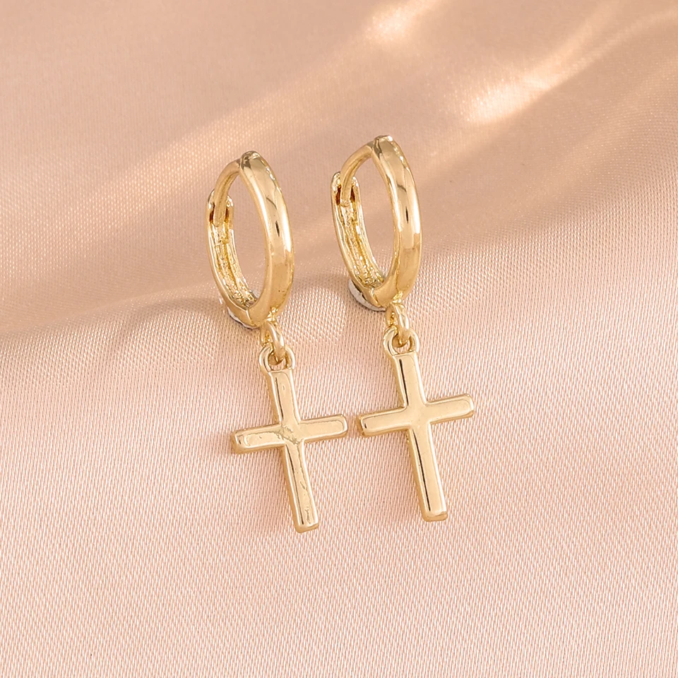 ZAKOL Goldene Edelstahl-Ohrringe mit Jesus-Kreuz-Anhänger für Damen und Herren, modischer Creolen-Ohrring, einfacher täglicher Ohrschmuck Image