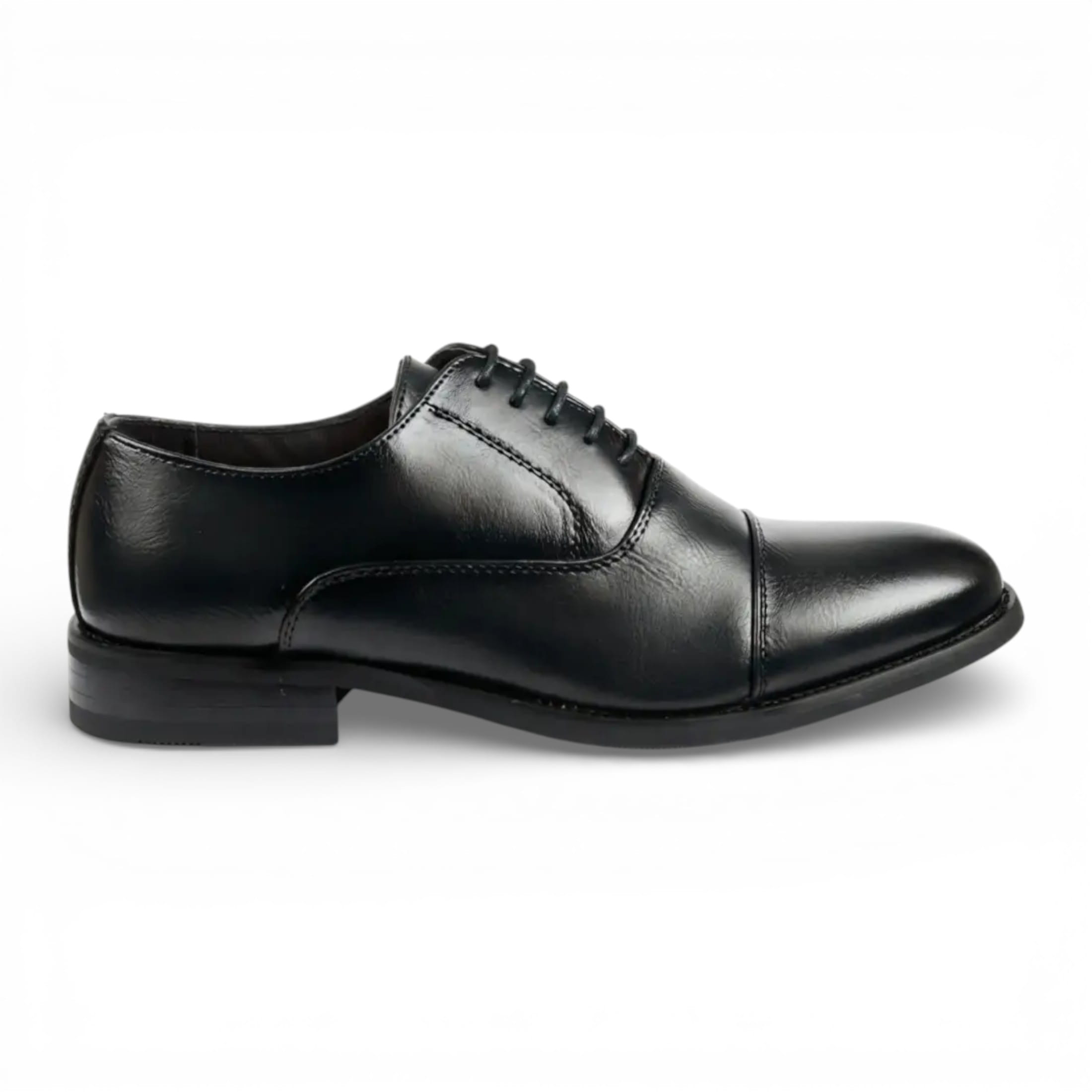 Schwarze Herren-Brogue-Schnürschuhe mit Kappe und klassischer Kappe