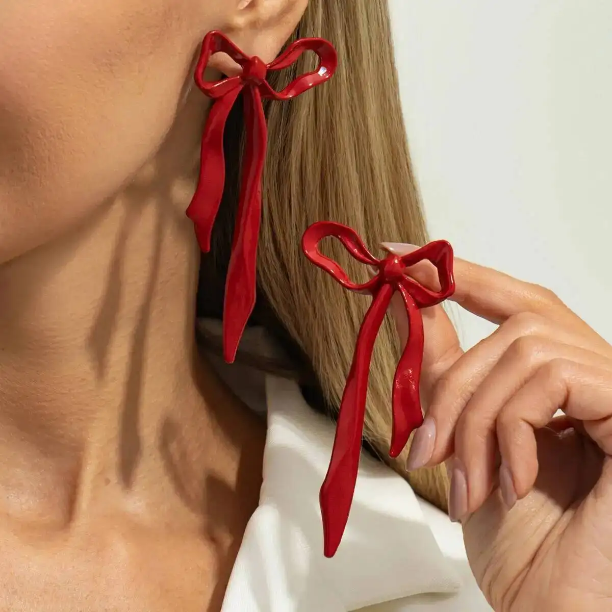 IngeSight.Z Vintage-Ohrringe mit exquisiter roter Schleife und langen Quasten, klassische hängende Piercing-Ohrringe für Damen, Hochzeitsschmuck, Geschenk Image