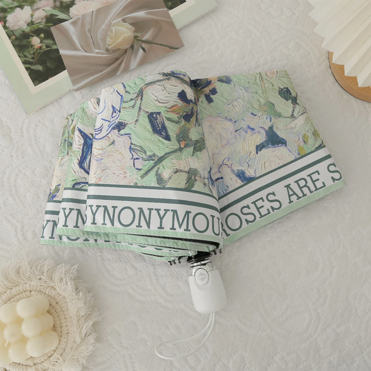 Kreativer automatischer Regenschirm mit Ölgemälde-Muster, kleiner und frischer Vinyl-Regenschirm, modisch und tragbar, kompakt und tragbar Image