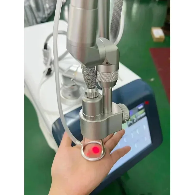 2026 4D Fotona Co2 fraktionaler Laserbehandlungsgerät mit dem neuesten Design, 10600nm Laser-Schönheitsgerät für Aknenarbenresur Image