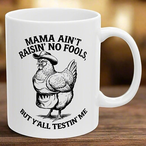 Lustige Geschenktasse für Mama – „Mama erzieht keine Narren" – Western-Hühnchen-Keramiktasse als Überraschung zum Muttertag Image