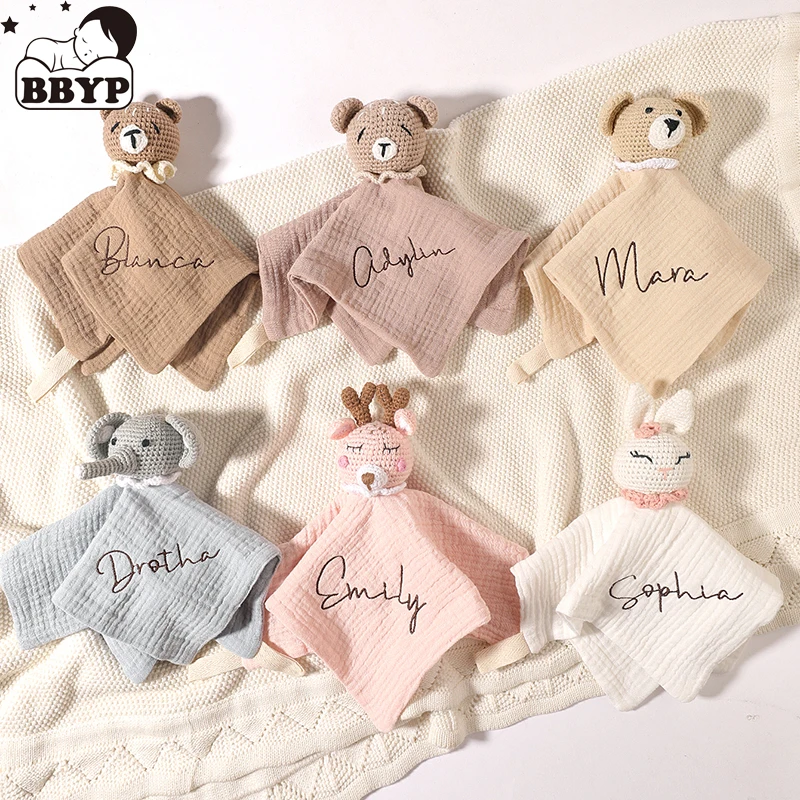 Personalisiertes Baby-Schmusetuch mit Namen, Häkel-Kaninchen-Bär-Doudou, Schlafpuppe, weiches Komfort-Lätzchen, Handtuchring für Säuglinge Image