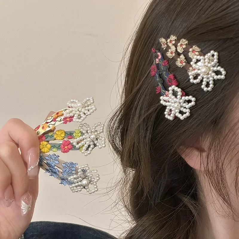 2 teile/satz Chinesischen Stil Stickerei Haar Clips Große Blume Geformt Perle Bang Seite Clips Süße Koreanische Barrettes Für Sommer Image