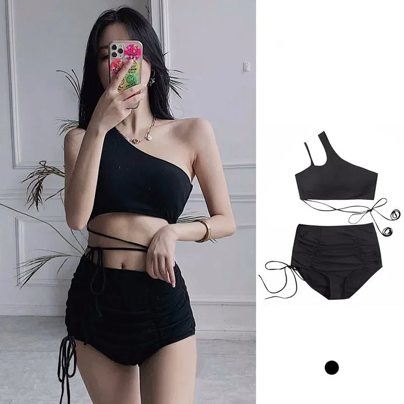 Sexy Koreanische Mode Eine Schulter Crop Top Mujer Schwarz Kordelzug Shorts Böden Bikinis Sets Zwei Stücke Badeanzug Gepolsterte Bademode Image