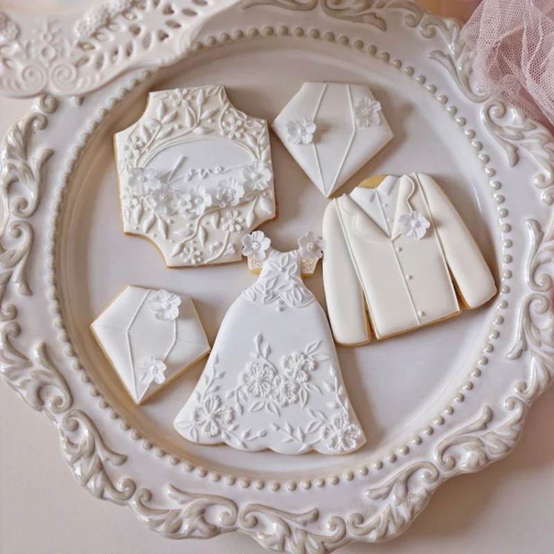 Neue Hochzeit Dessert Aus stecher Kuchen Dekoration Werkzeuge Fondant Präger Cartoon Hochzeits kleid Formen Keks Formen Backwerk zeuge Image