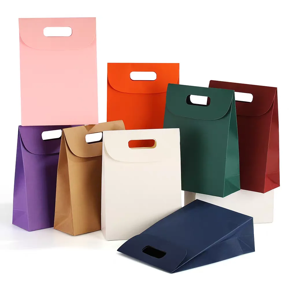 10 Stück Kraftpapier-Geschenktüten mit Griffen, einfarbige Umschlagtaschen mit Klappe, Partybevorzugungsbox für Süßigkeiten, Kekse, Schokolade Image