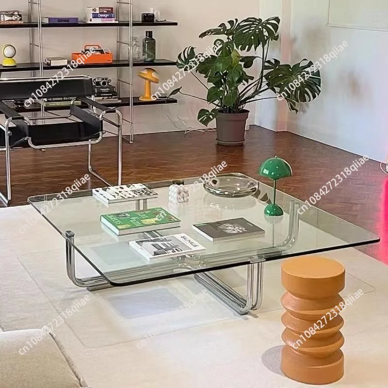 Quadratischer Couchtisch aus gehärtetem Glas und transparentem Kunsttisch aus Edelstahl