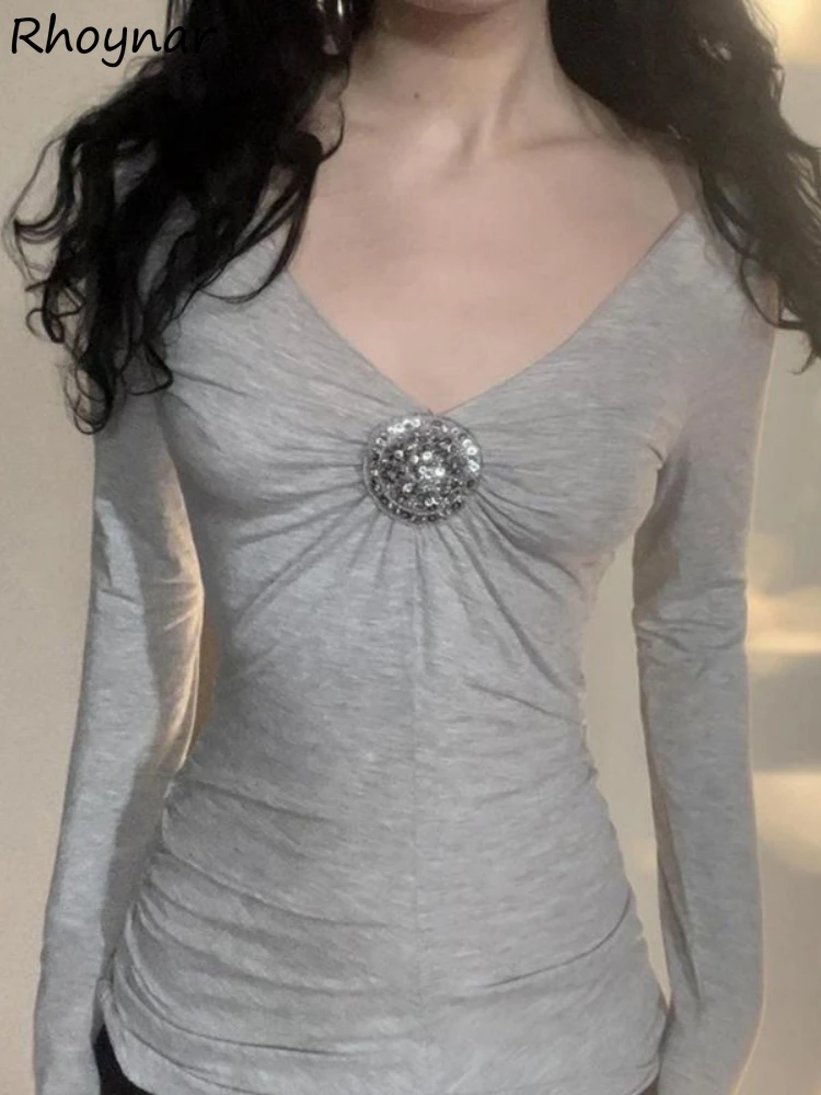 V-ausschnitt T-shirts Frauen Retro Pailletten Grau Vintage Koreanischen Stil Slim Fit Alle-spiel Sexy Damen Ästhetischen Streetwear Chic top Mujer