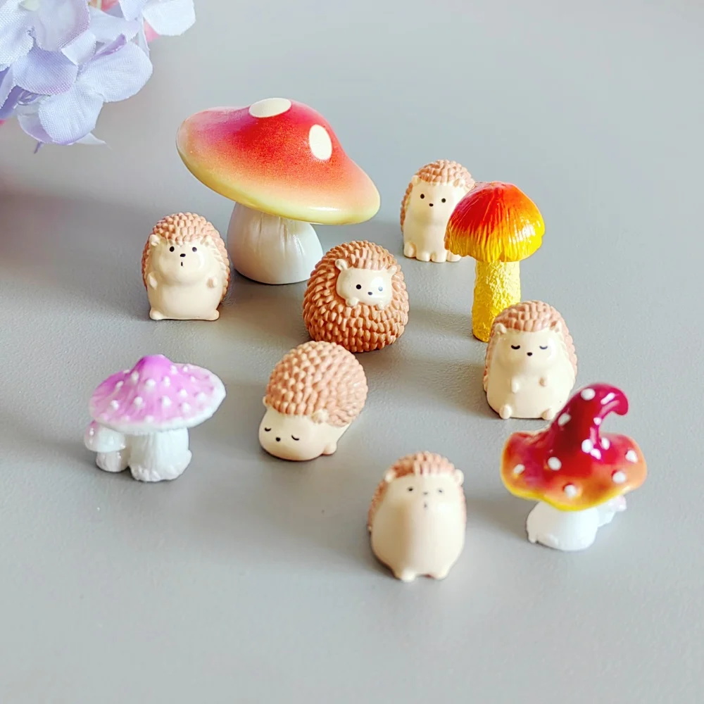10 Stück Niedliche Kleine Igel-Pilz-Tierfiguren aus Harz, Miniatur-Dekoration für Bonsai, Feengarten und Heimdekoration Image