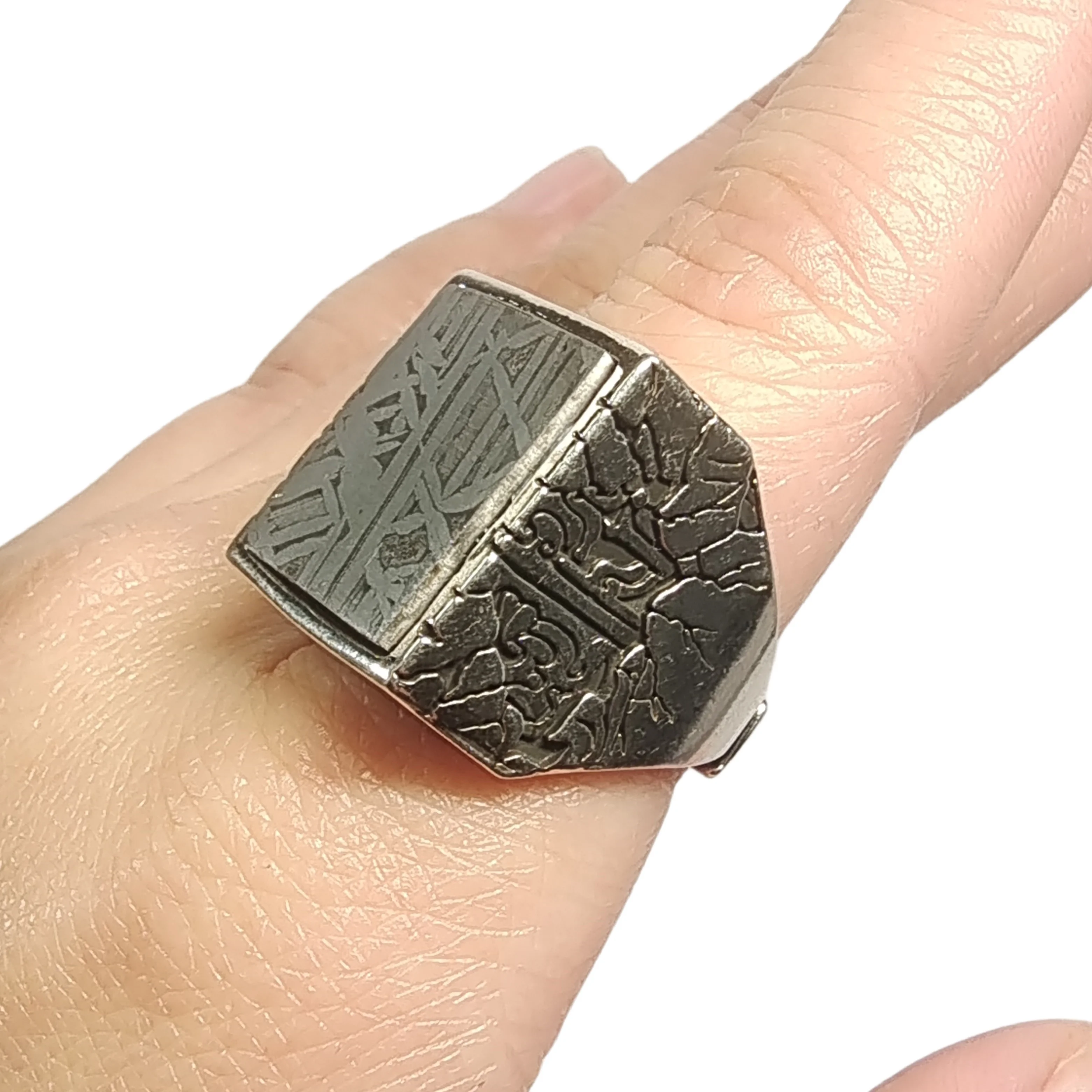 14,4 g Muonionalusta Meteorit S925 Silber Ring Natürlicher Eisenmeteorit Anhänger MeteoritHandgefertigter Schmuck Silberring --K31