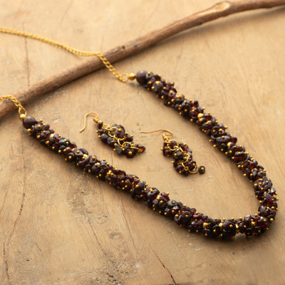 Luxurious Vestiges,'Garnet Beaded Cluster Necklace Dangle Earrings Jewelry Set'