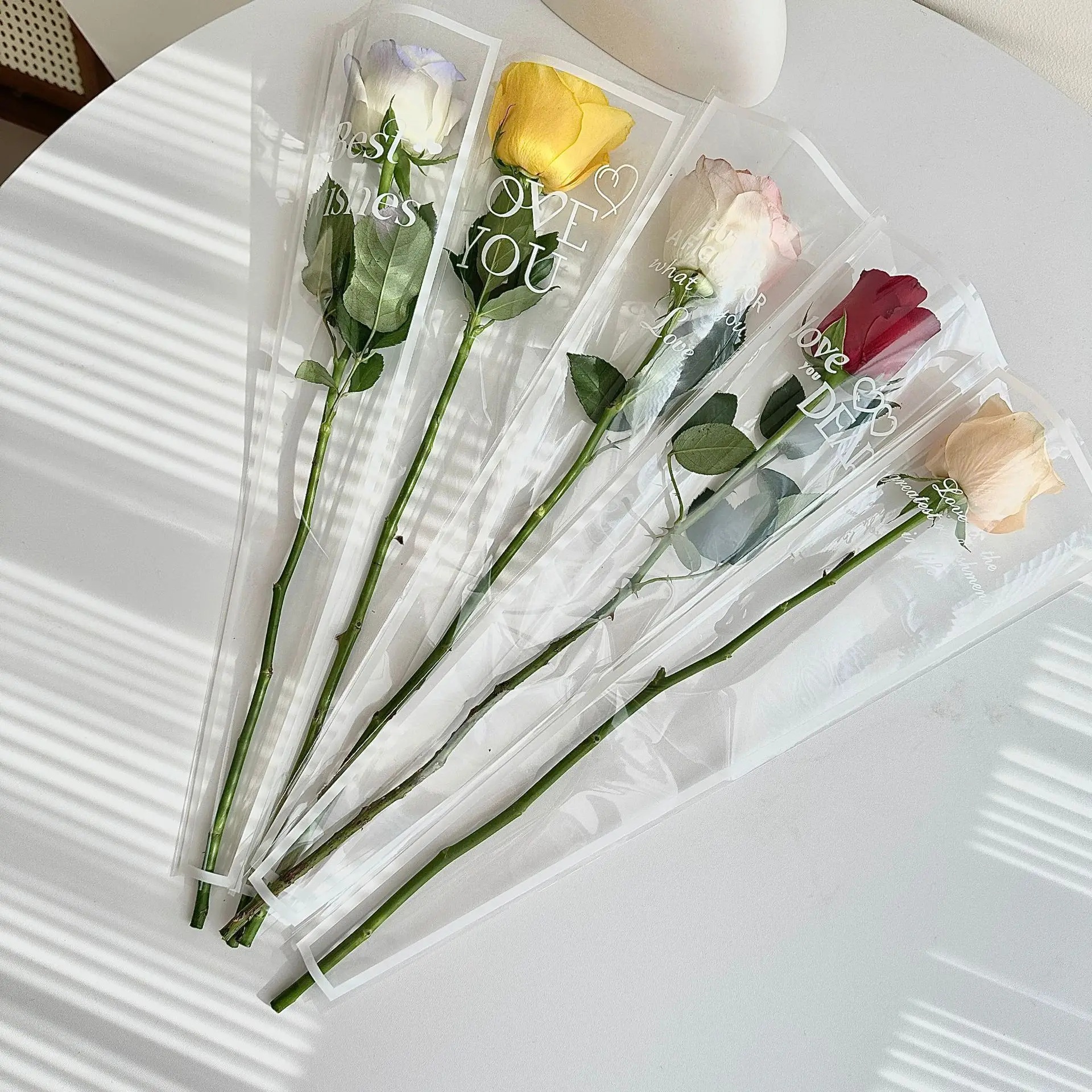 50 Stück lieben transparente Rosen verpackungs beutel Blumenstrauß Plastiktüte Blumenstrauß Geschenk papier eine gerade Tasche Blumen verpackung Image
