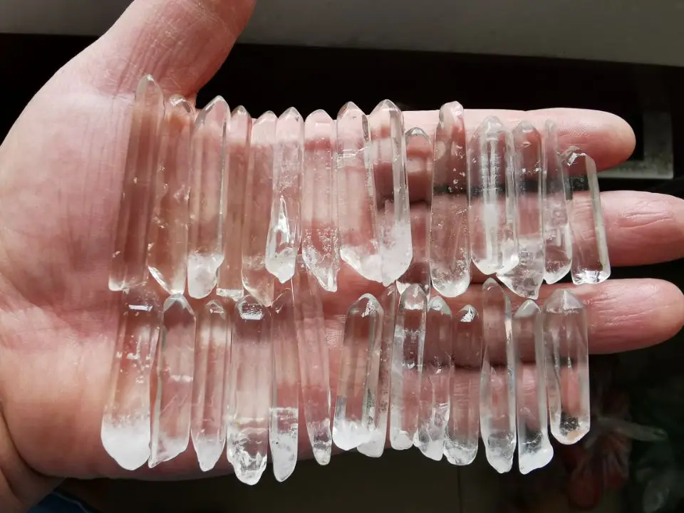 20 stücke natürliche klare Lemurian Samen Quarz Kristall Original punkte Specimen50-60g Image