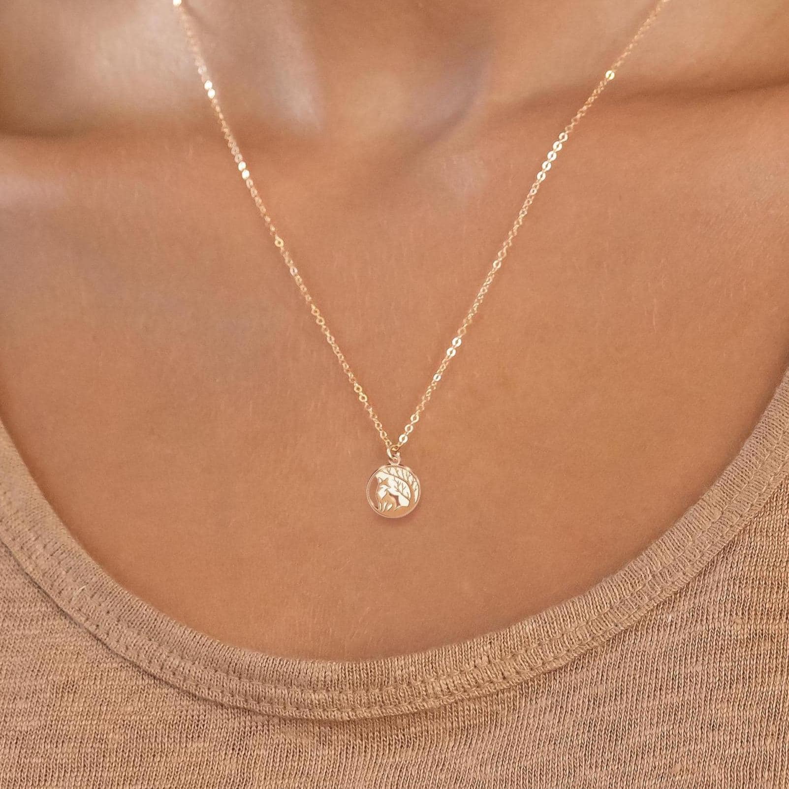 Collana con ciondolo a forma di volpe: ciondolo minimalista a forma di animale in argento sterling, placcato in oro e oro rosa