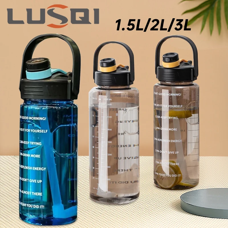 LUSQI 1,5 L/2L/3L Flaschen-Sportwasserbecher mit großem Fassungsvermögen, auslaufsicher, mit Strohhalm aus Kunststoff und Zeitstempel für Zuhause, Outdoor-Sportarten Image