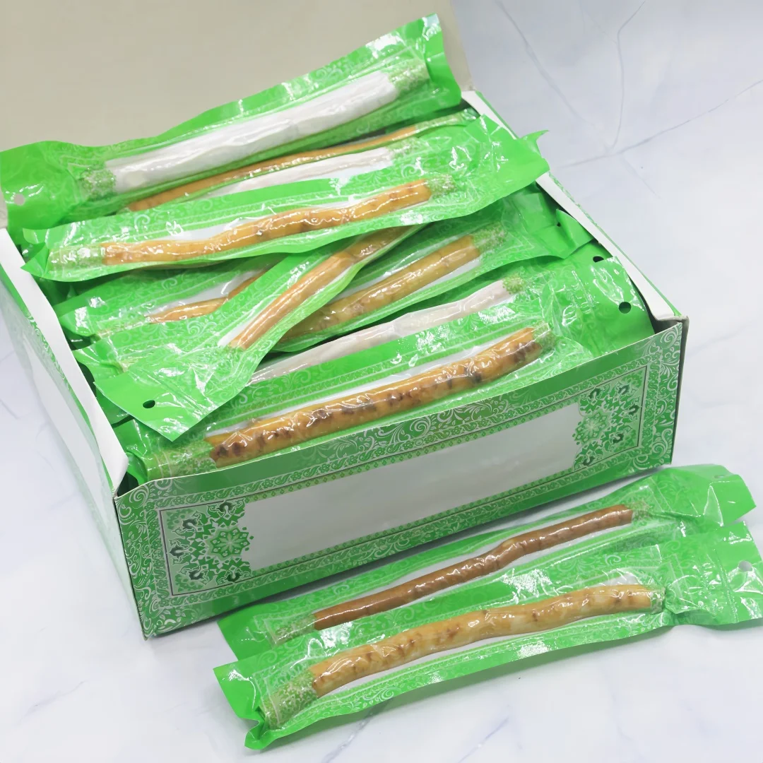 Natürliche Miswak-Zahnbürste, vakuumversiegelt, natürlicher Geschmack, traditioneller Peelu-Zahnbürstenstift für gesundes Zahnfleisch, frischerer Atem Image