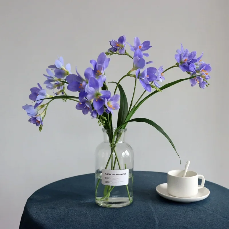 3 Stück künstliche Vanille-Orchideen-Blume, Handgefühl, feuchtigkeitsspendend, Hochzeit, Party, Blumenarrangements, Zuhause, Tischdekoration, 3D, 2 Zweige Image