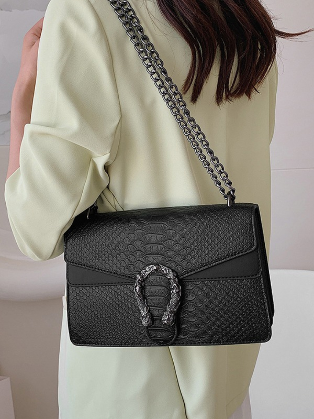 Elegant Retro Crocodile Patterned Dionysus Chain Crossbody Bag For Women beige