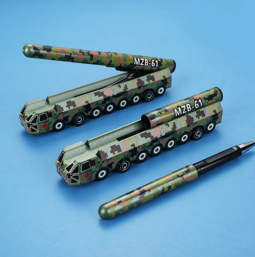 Creative Missile Model Gel Pen With Stand Novelty Simulation Signature Desk Pen random One