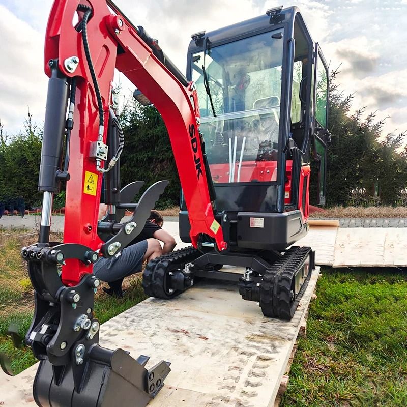 Professional Mini Track Excavator Multifunctional Enclosed Crawler For Garden & Agriculture jkw 1.0 Ton Excavator