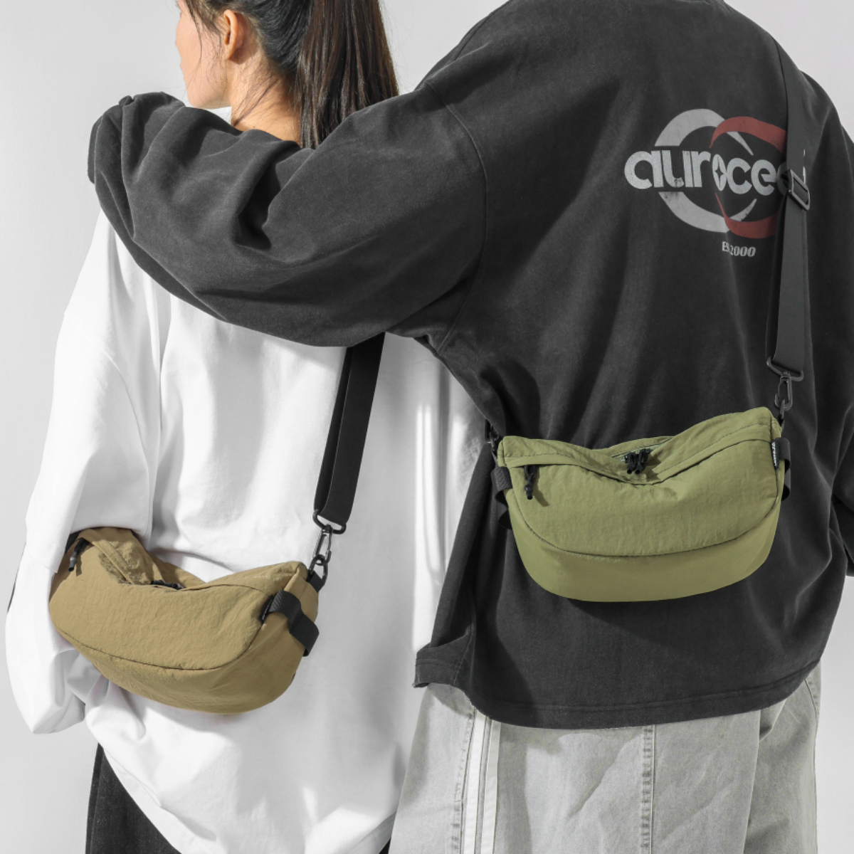 Waterproof Lightweight Nylon Crossbody Bag Trendy Unisex Multi Pocket Phone Bag For Hiking And Shopping grey