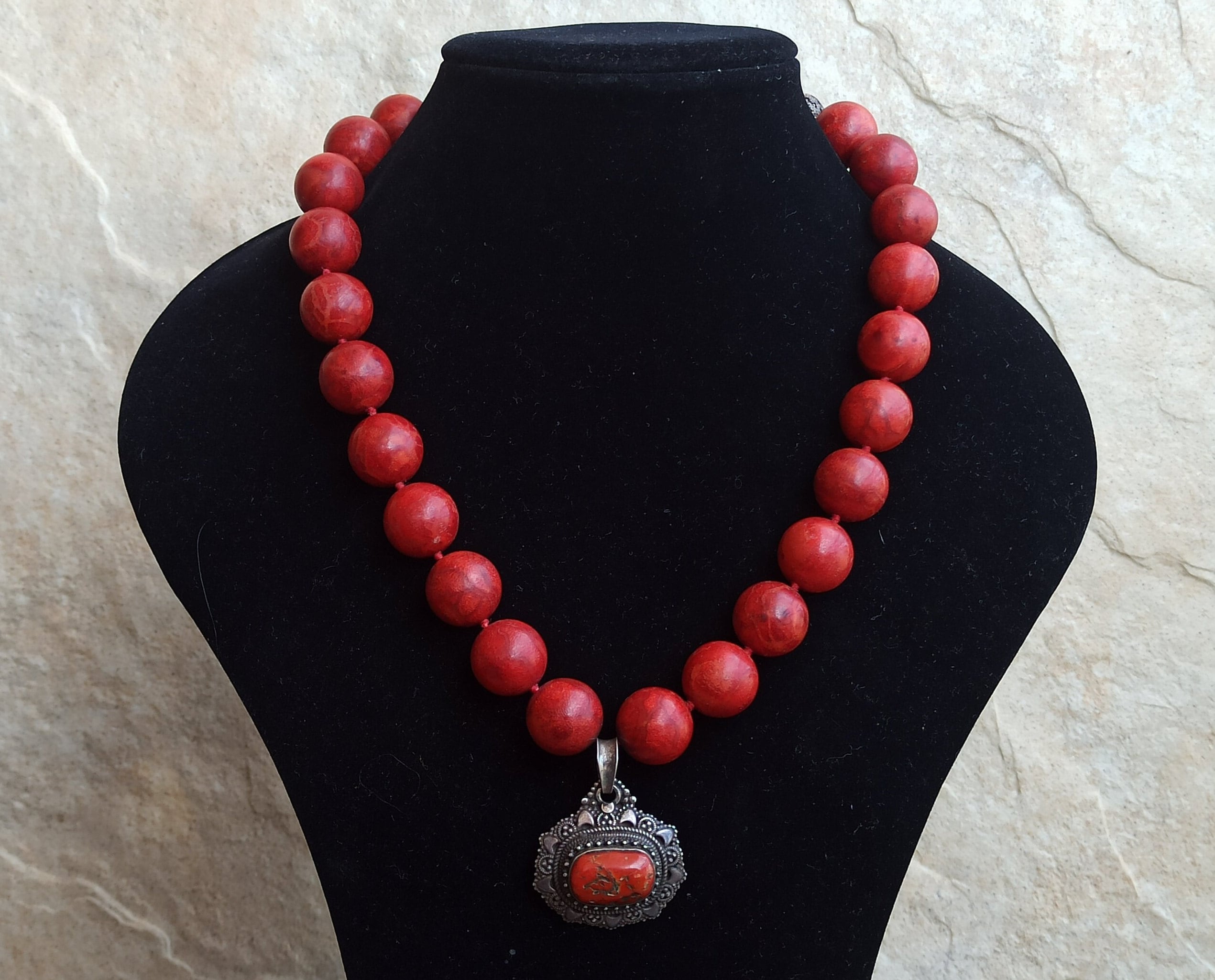 CORALLO ROSSO Collana in argento 925, Perline fatte a mano, Bella collana di corallo, Collana di corallo antica, Perline di corallo uniche, Corallo ro