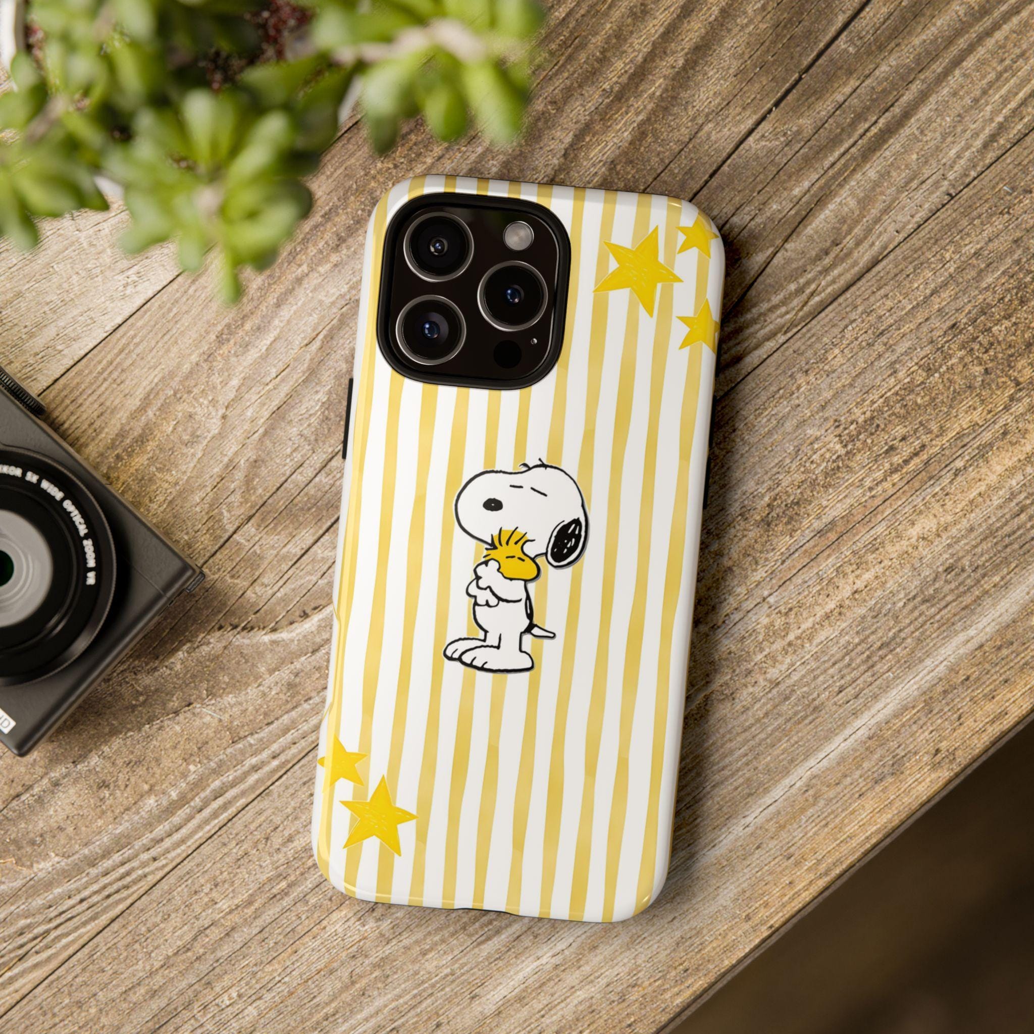 Custodia per telefono Snoopy e Woodstock, custodia rigida a forma di cartone animato compatibile con iPhone 17 16 15 14 13 12 11 X 8 Samsung e Google