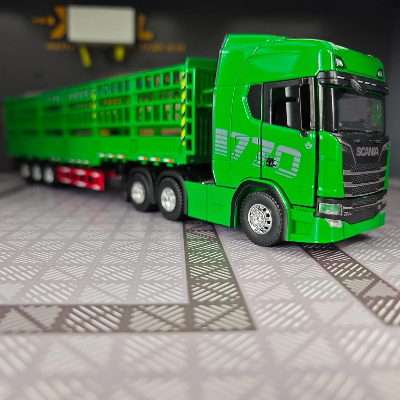 1:50 Simulationsmodell aus Vollmetall, Scania Hochschienen-Transportfahrzeug, Schwerlastanhänger, Baufahrzeug, LKW Image