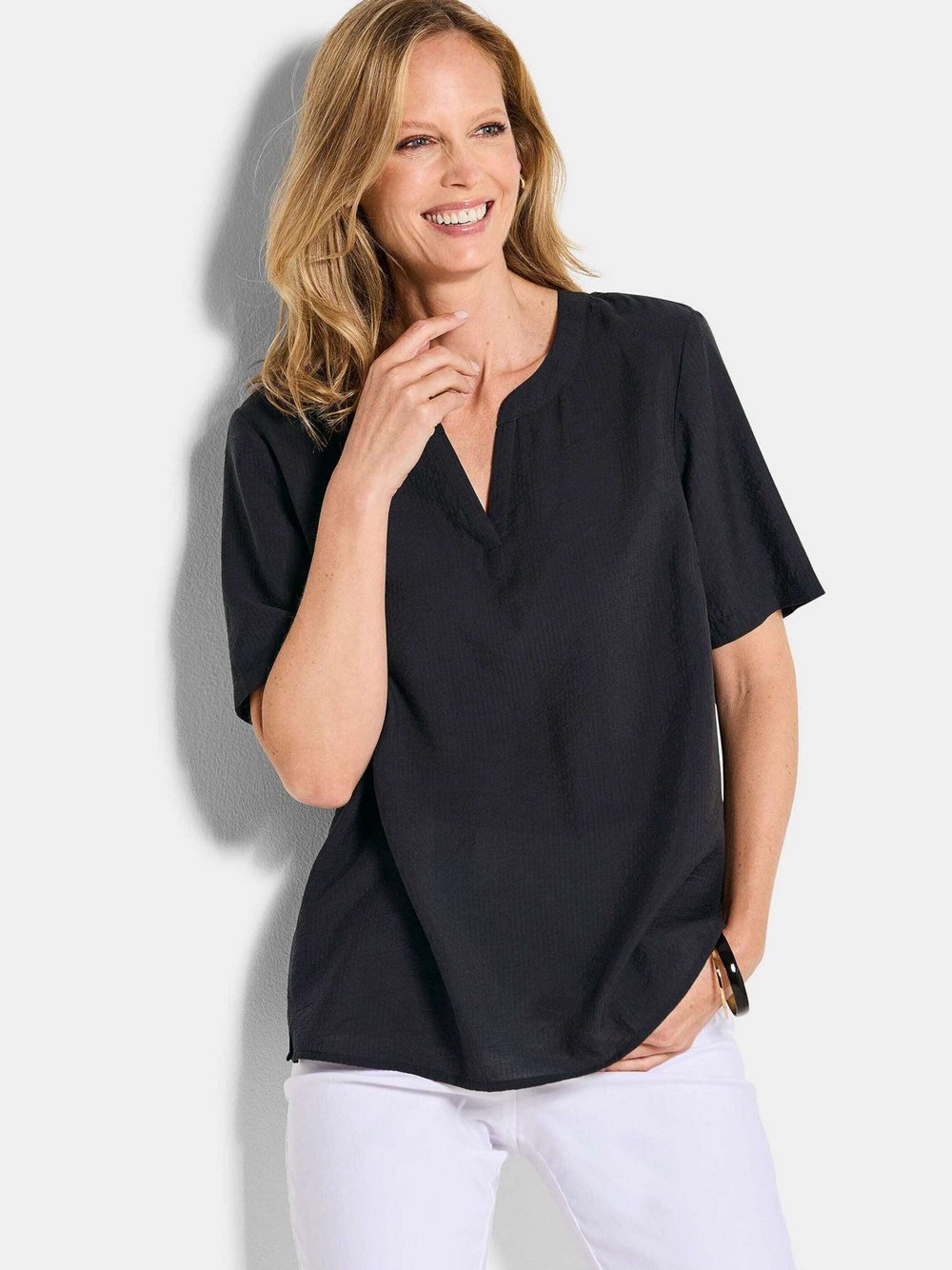 Goldner Schlupfblusen Damen schwarz, 48 Image