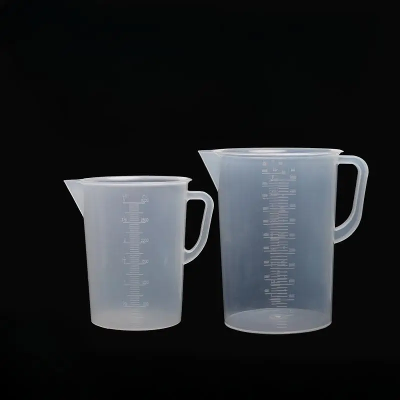 1 stücke 250ml500ml1000ml 2000ml 3500ml 5000ml Labor PP Kunststoff Becher mit Griff Skala Messbecher Labor Ausrüstung Image