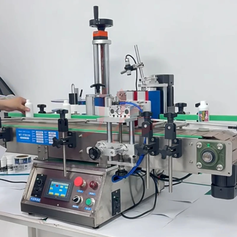 Automatische selbstklebende Rundflaschen-Etikettiermaschine mit Förderband, Drucketiketten auf Flaschen, einstellbare Geschwindigkeit, 360 W Image
