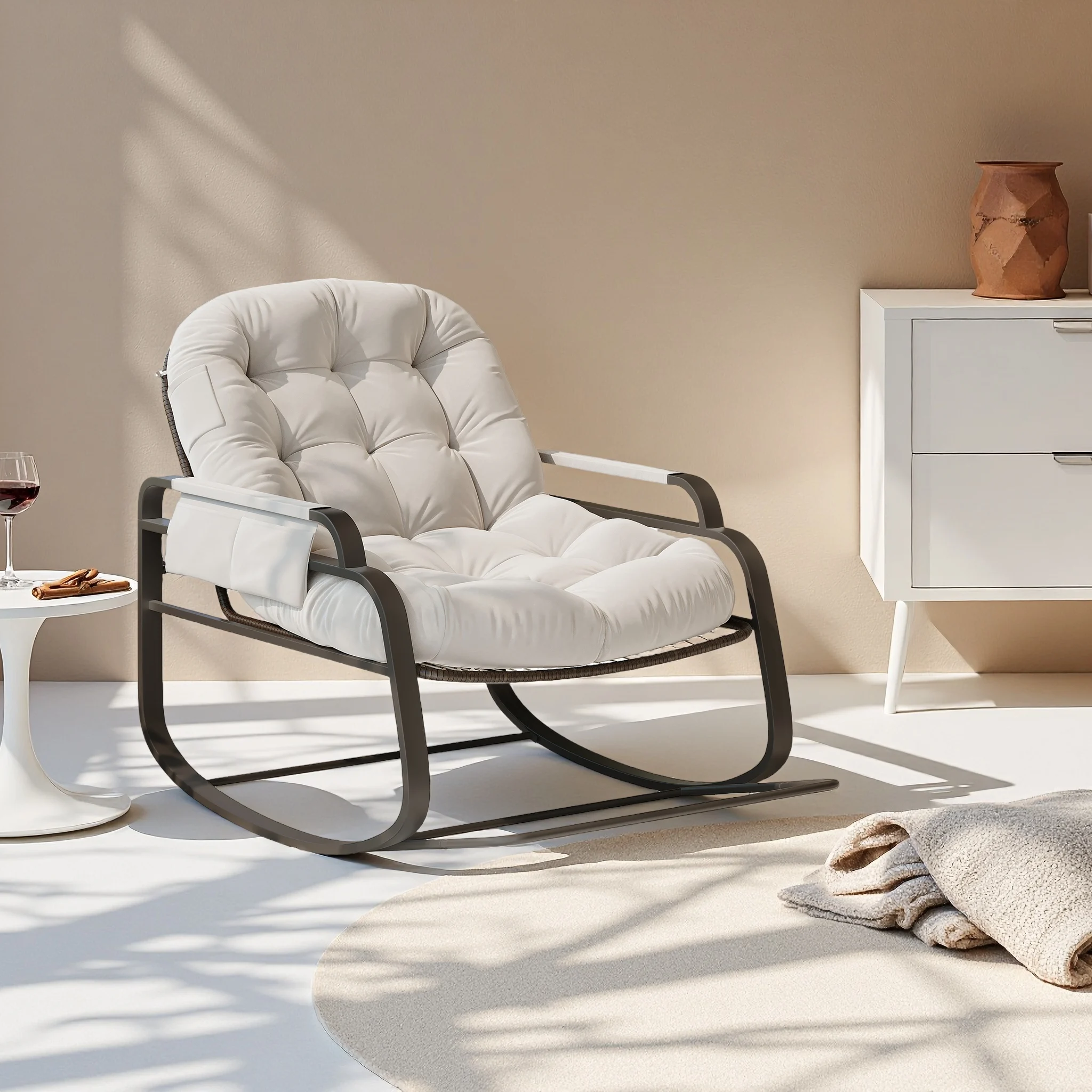 Comanlai Garten-Schaukelstühle, Entspannungsstuhl mit Gepolstertem, Klappbarem Pedal-Design, mit Metallrahmen & Kissen, für Balkon, Terrasse