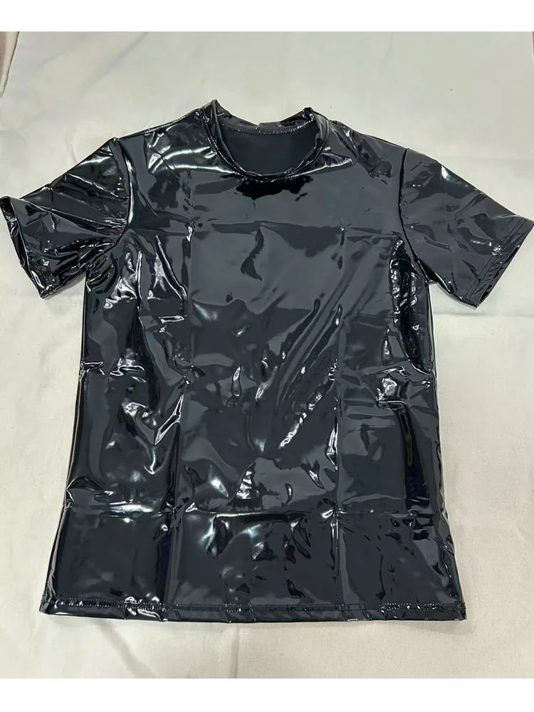 S-5XL Wet-Look PVC Kurzarm-T-Shirt Glänzendes PU-Leder T-Shirt Eng Anliegendes Elastisches Hip-Hop-Shirt Bühnen-Performance Moto Biker Oberteil