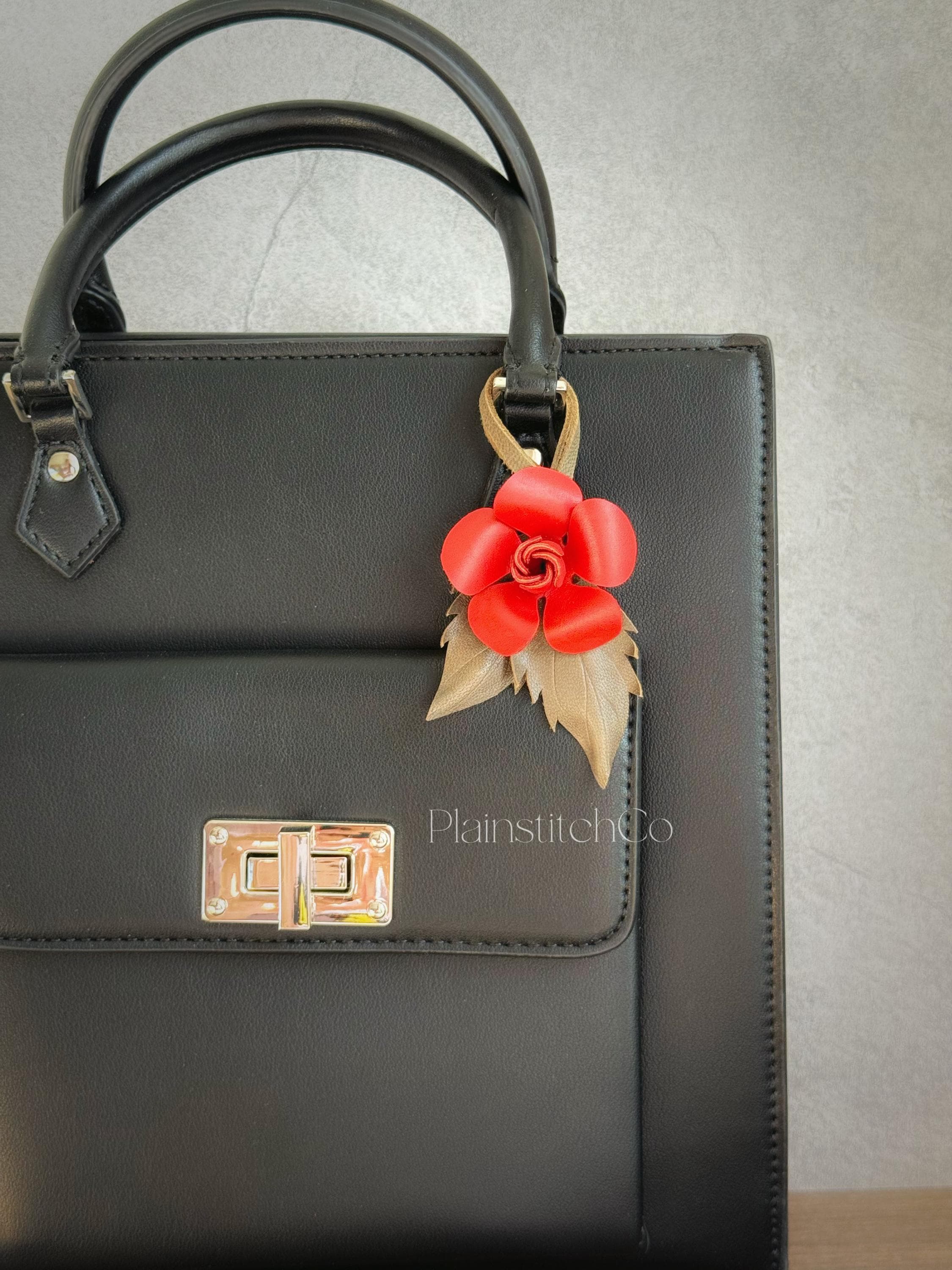 Ciondolo per borsa a forma di fiore in pelle, ciondolo per borsa in pelle fatto a mano, ciondolo per borsa e borsetta in pelle, grazioso ciondolo port