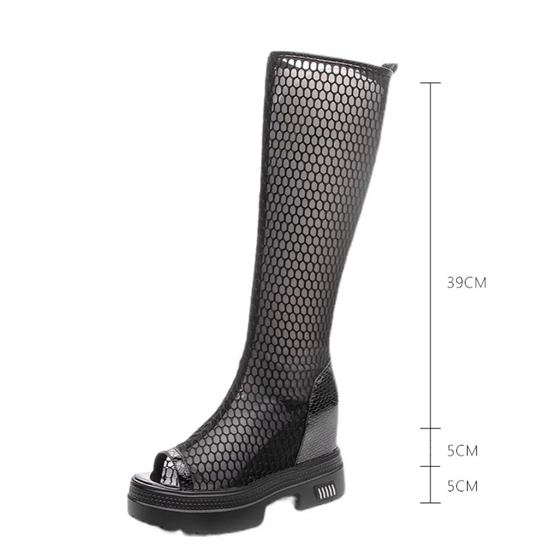 2025 Sommer Air Mesh Kniehohe Stiefel für Damen 10 cm Innenhöhe Erhöhen Peep Toe Schuhe Damen Atmungsaktive Sandalen mit seitlichem Reißverschluss