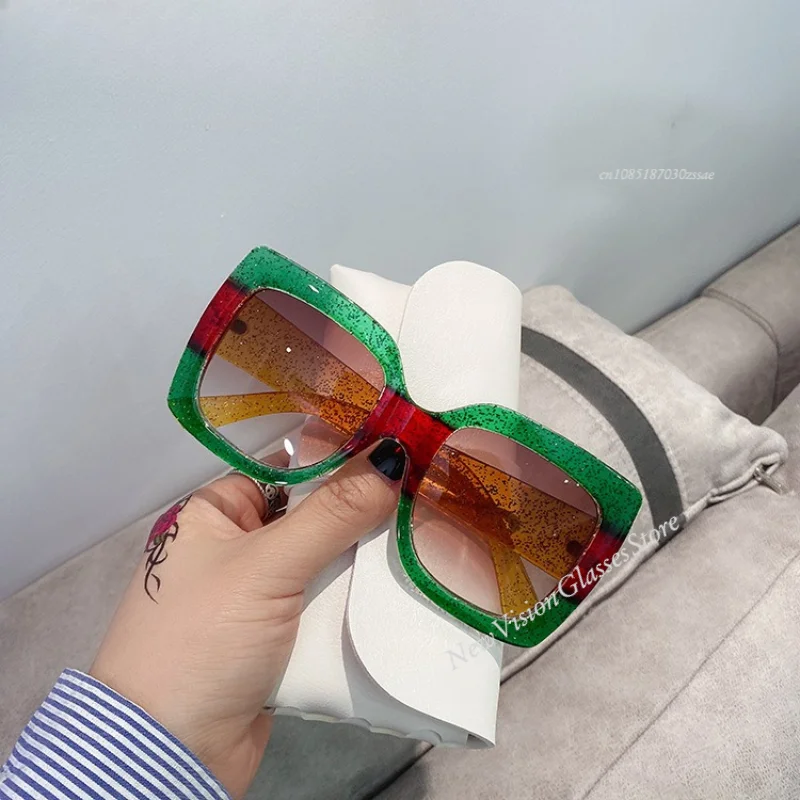 Luxuriöse Große Quadratische Sonnenbrille für Damen Markendesigner Retro Klare Sonnenbrillen für Frauen Übergroße Schwarze Schattierungen Oculos UV400 Image