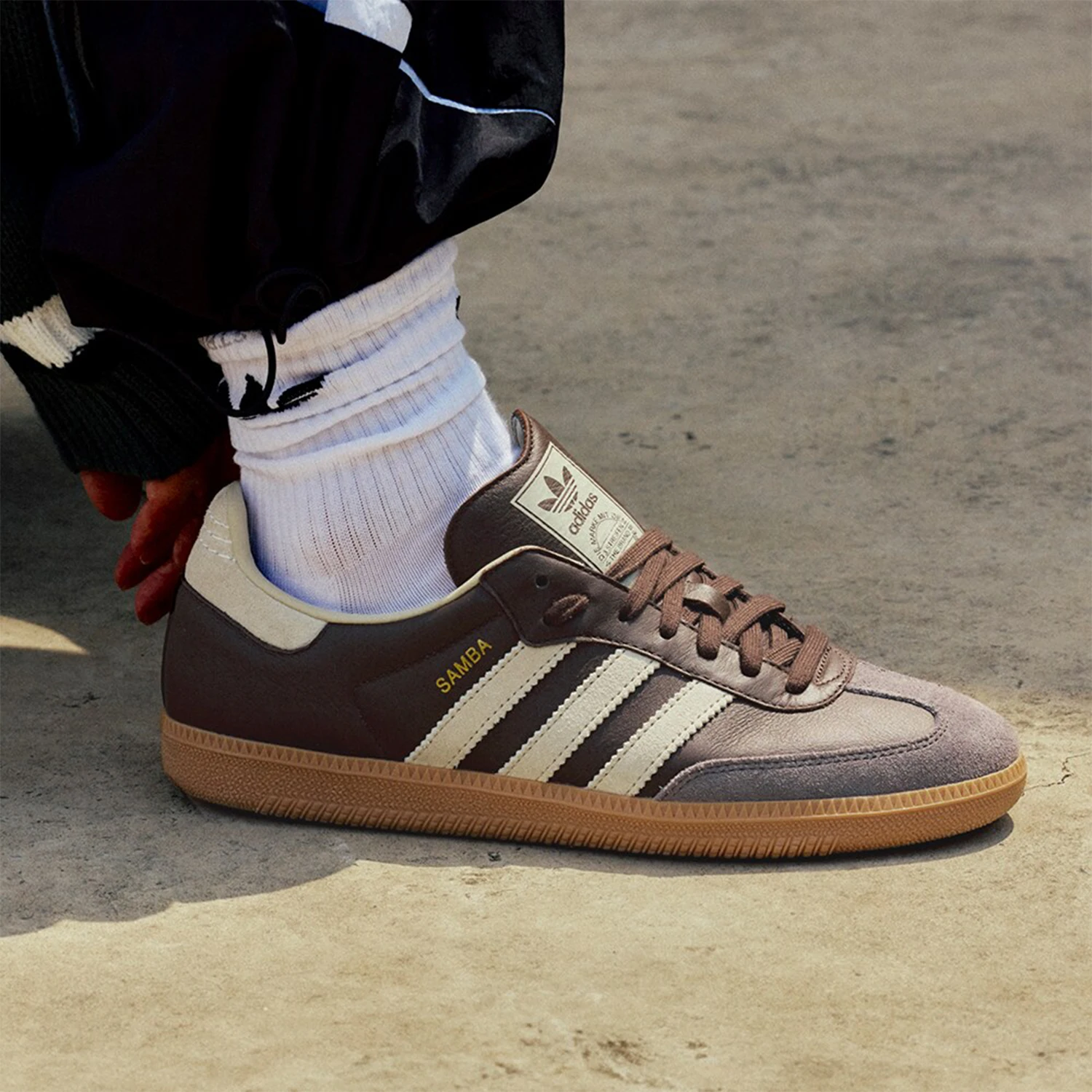 Adidas Offizielle Original Three Stripes klassische Freizeit-Sport-Trainingsschuhe für Herren und Damen ID1481 Image