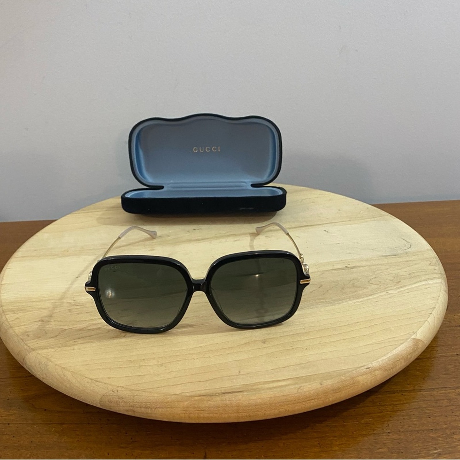 Gucci Accessories | Gucci Gg0884sa Women's Square Sunglasses Black Frame Sz 58-14-145 Authentic | Color: Black/Blue | Size: Os